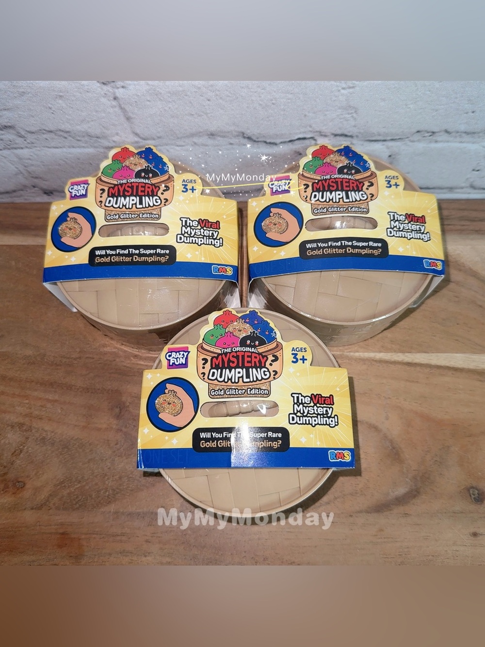 RMS Crazy Fun Mystery Dumpling Gold Glitter Edition Squishy Bun